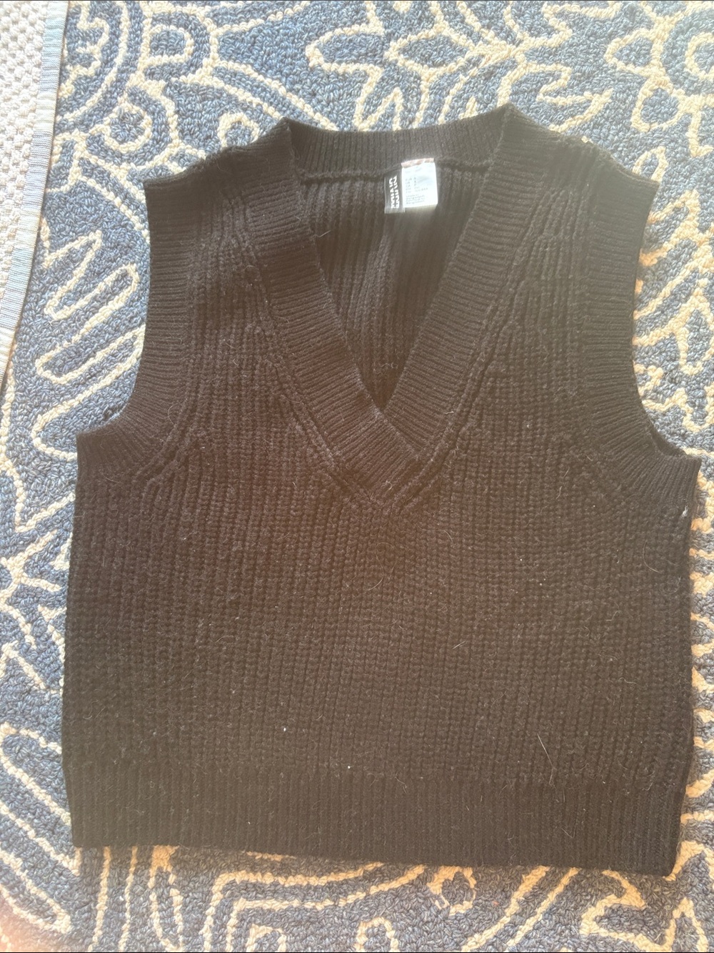 H&M Black V-Neck Knit Sweater Vest